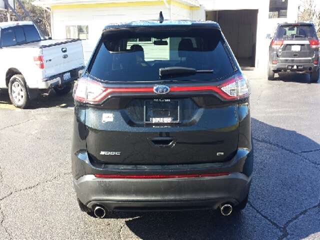 2015 Ford Edge SE AWD 4dr SUV